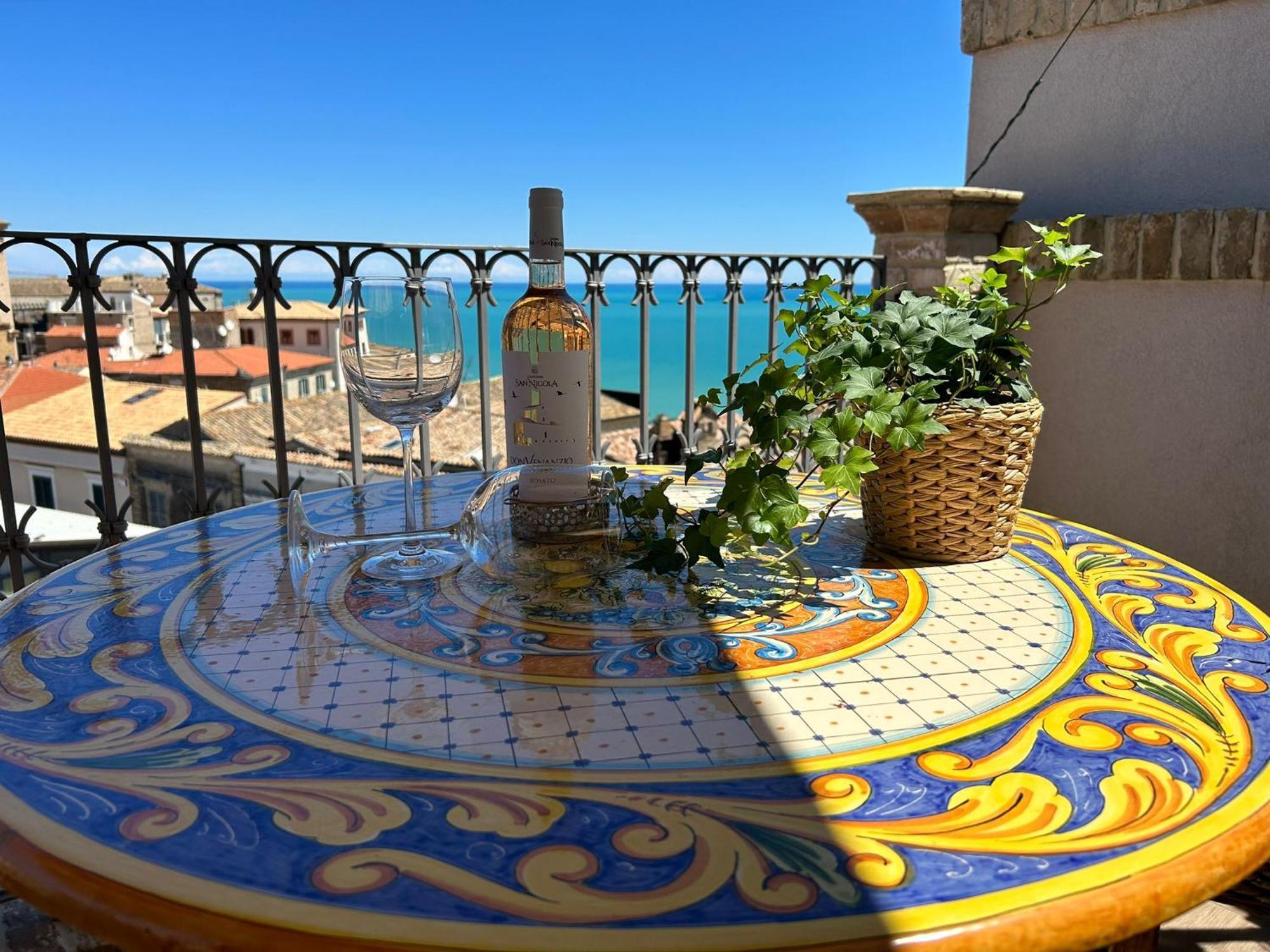 La Fabbrica Di San Pietro Vasto Bed & Breakfast Ngoại thất bức ảnh